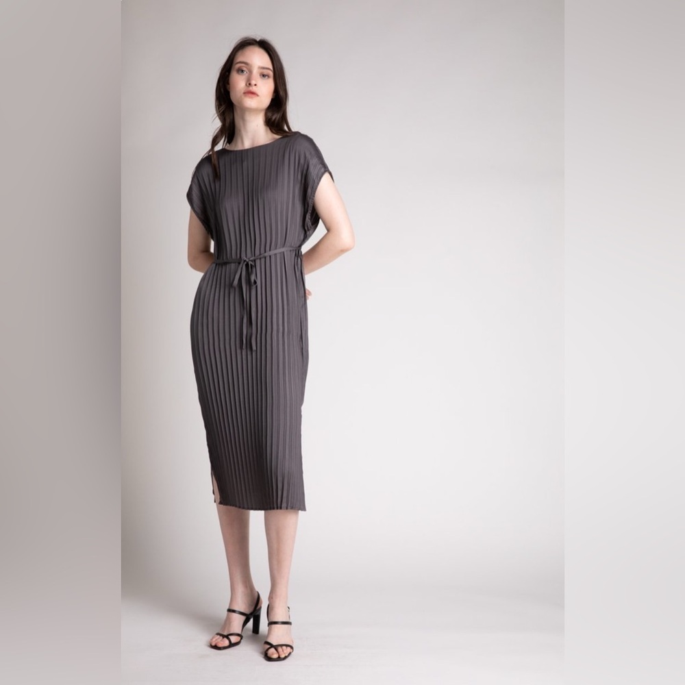 Grade & Gather Pleated Tie Dress